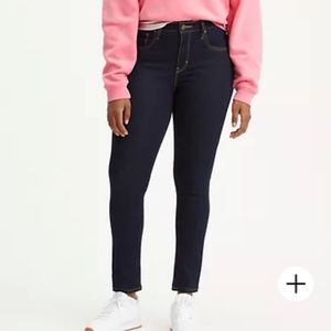 Levi’s 721 high rise skinny jeans
